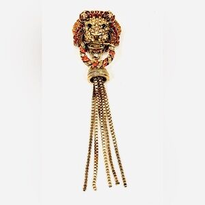 Vintage Gold Tone Articulated Lions Head Door Knocker Brooch with Tassels